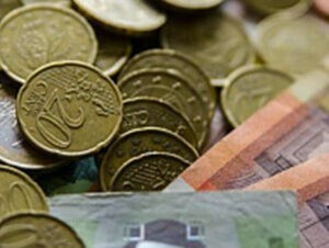 Las monedas y los billetes pueden estar propagando el covid-19