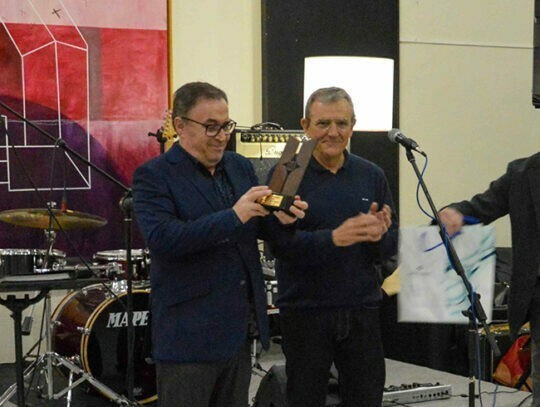 BETELGEUX-CHRISTEYNS homenajea a Enrique Orihuel por su jubilación