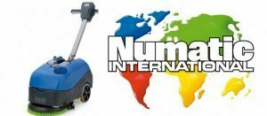 Schoonmaakjournaal: Schrobzuigmachine zorgt voor verbazing