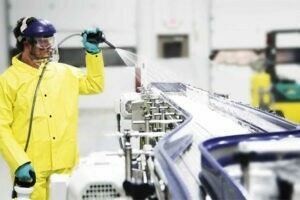 La importancia de la limpieza y desinfección para la inocuidad de los alimentos