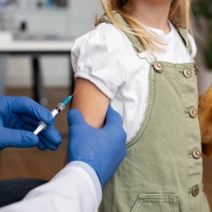 Semana Mundial da Imunização:  Como as vacinas moldam o nosso mundo