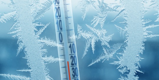 Klaar voor de winter: voorkom vorstschade bij opslag van reinigingsmiddelen